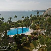 Пентхаус в пригороде, у моря в Испании, Андалусия, 450 кв.м.