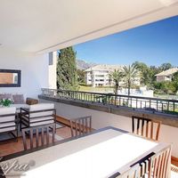 Flat in the suburbs, at the seaside in Spain, Andalucia, 256 sq.m.