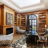 Вилла в пригороде, в лесу, у моря в Испании, Андалусия, 2650 кв.м.