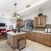 Вилла в пригороде, в лесу, у моря в Испании, Андалусия, 2650 кв.м.