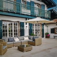 House in the village in Guyane, 300 sq.m.