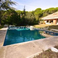 House at the seaside in Spain, Catalunya, Barcelona, 500 sq.m.