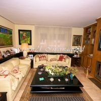 Квартира в большом городе, у моря в Испании, Каталония, Барселона, 220 кв.м.