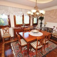 Дом в большом городе, у моря в Испании, Каталония, Барселона, 450 кв.м.