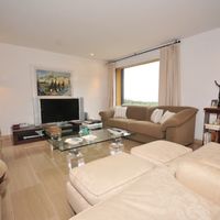 Вилла в большом городе, у моря в Испании, Каталония, Барселона, 900 кв.м.