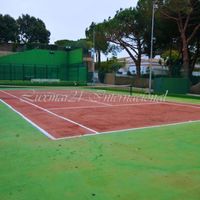 Дом в пригороде, у моря в Испании, Каталония, Барселона, 560 кв.м.