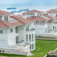 Вилла в Турции, Стамбул, 600 кв.фт.