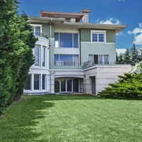 Вилла в Турции, Стамбул, 600 кв.фт.
