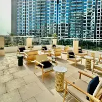 Apartment in United Arab Emirates, Dubai, 352 sq.ft.