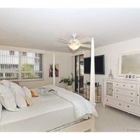 Apartment in the USA, Florida, Bal Harbour, 188 sq.m.