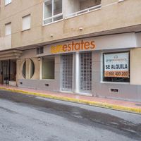 Другая коммерческая недвижимость у моря в Испании, Валенсия, Торревьеха, 172 кв.м.