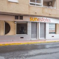 Другая коммерческая недвижимость у моря в Испании, Валенсия, Торревьеха, 172 кв.м.