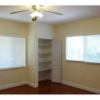 Apartment in the USA, Massachusetts, Surfside, 301 sq.m.