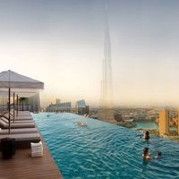 Flat in the big city in United Arab Emirates, Dubai, 150 sq.m.