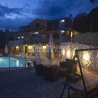 Villa in the suburbs in Croatia, Istarska, Rabac, 433 sq.m.