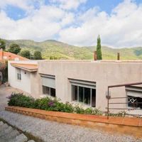 Villa in Spain, 260 sq.m.