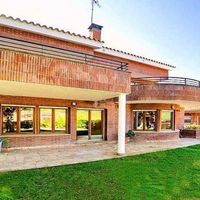 Villa in Spain, 350 sq.m.