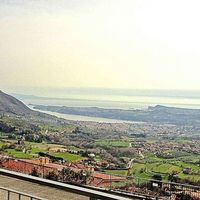 Вилла в Италии, Гарда, 130 кв.м.