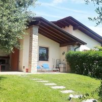 Вилла в Италии, Гарда, 390 кв.м.