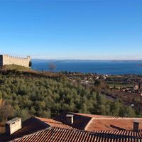 Вилла в Италии, Гарда, 180 кв.м.