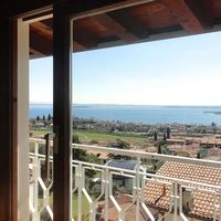 Flat in Italy, Garda, 220 sq.m.