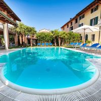 Вилла в Италии, Гарда, 600 кв.м.