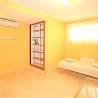 Flat in Spain, Balearic Islands, Palma, 445 sq.m.