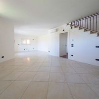 Апартаменты в Италии, Гарда, 272 кв.м.