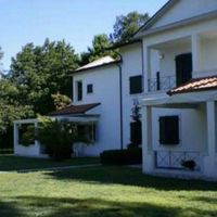 Villa in Italy, Forte dei Marmi, 600 sq.m.