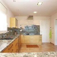 Villa in Spain, 370 sq.m.