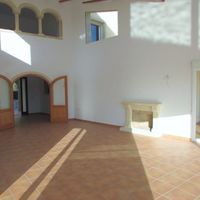 Villa in Spain, 375 sq.m.