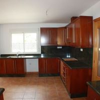 Villa in Spain, 375 sq.m.