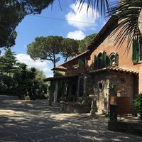 Villa in Italy, Rome, 400 sq.m.