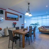 Villa in Spain, 425 sq.m.