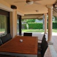 Вилла в Испании