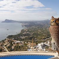 Villa in Spain, 380 sq.m.