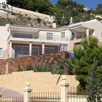 Villa in Spain, 765 sq.m.