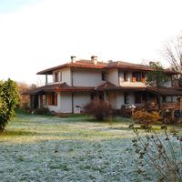 Villa in Italy, 530 sq.m.