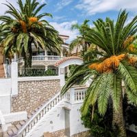 Villa in Spain, 297 sq.m.