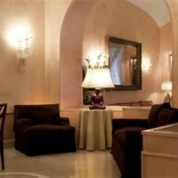 Other commercial property in Italy, Rome, 2800 sq.m.