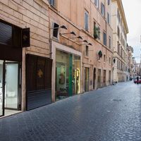 Other commercial property in Italy, Rome, 80 sq.m.