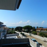 Apartment in Italy, Lazio, 115 sq.m.