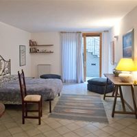 Villa in Italy, Toscana, 500 sq.m.