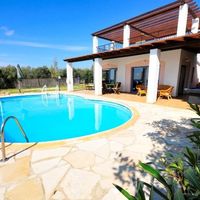 Villa in Republic of Cyprus, Eparchia Pafou, 178 sq.m.