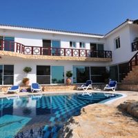 Villa in Republic of Cyprus, Eparchia Pafou, 500 sq.m.