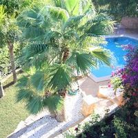 Villa in Spain, Balearic Islands, Palma, 450 sq.m.