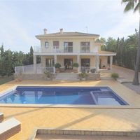 Villa in Spain, Balearic Islands, Palma, 560 sq.m.