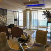 Flat in Republic of Cyprus, Lemesou, 205 sq.m.