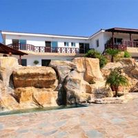 Villa in Republic of Cyprus, Eparchia Pafou, 400 sq.m.