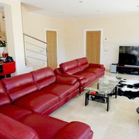 Villa in Spain, Catalunya, Girona, 350 sq.m.